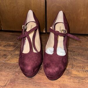 Gianni Bini Burgundy Heels